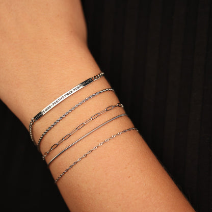 TWISTED ACCENT CHAIN BRACELET