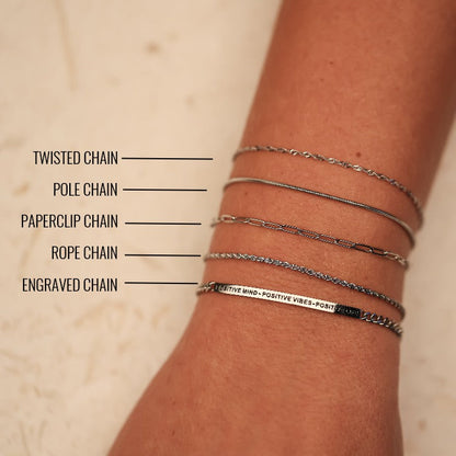 TWISTED ACCENT CHAIN BRACELET