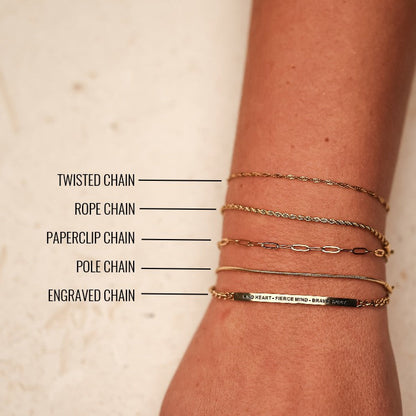 TWISTED ACCENT CHAIN BRACELET